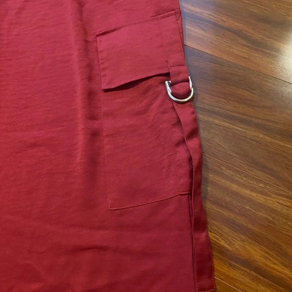 Red Cargo Pull-on Loose Pants Size Large 12/14 wide leg. Side pockets . - Picture 4 of 11